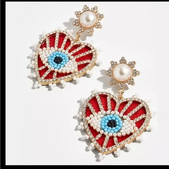NWOT Rhinestone Eyeball Heart Earrings - Picture 1 of 4